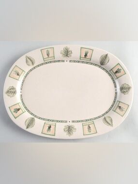Pfaltzgraff Naturewood 14.5-inch Oval Serving Platter.